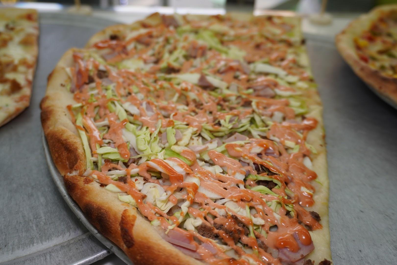 Gotta Getta Pizza
